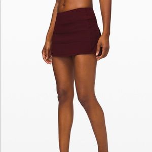 maroon lululemon skirt